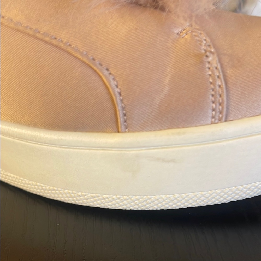 Steve‎ Madden Women's Pompom Bryanne Platform Slip-On Sneakers Size 9 - Picture 12 of 15